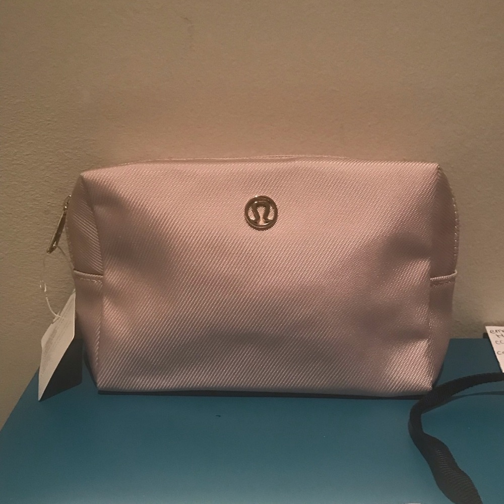 LuLu lemon cosmetic bag NWT*
